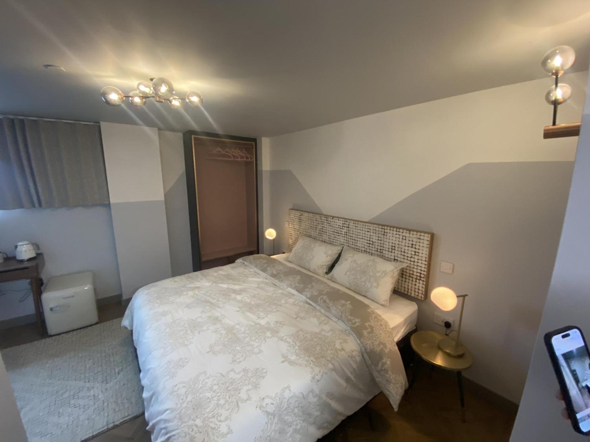Urban Pod Hotel Liverpool Room photo